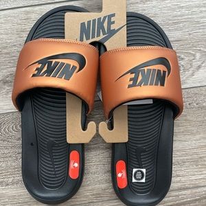 Nike slides- Brand new!